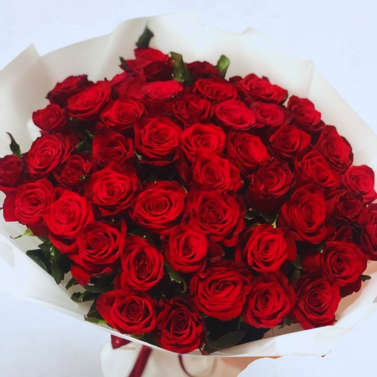 Super Buquê com 50 Rosas Vermelhas